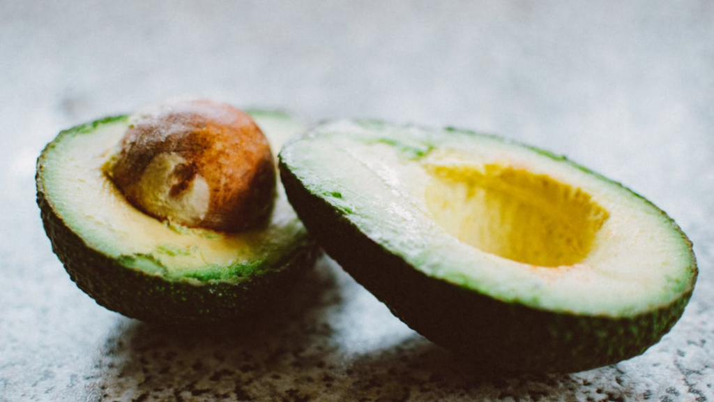 Budget-friendly Paleo meal prep tips to eat healthy for under $50 a week.