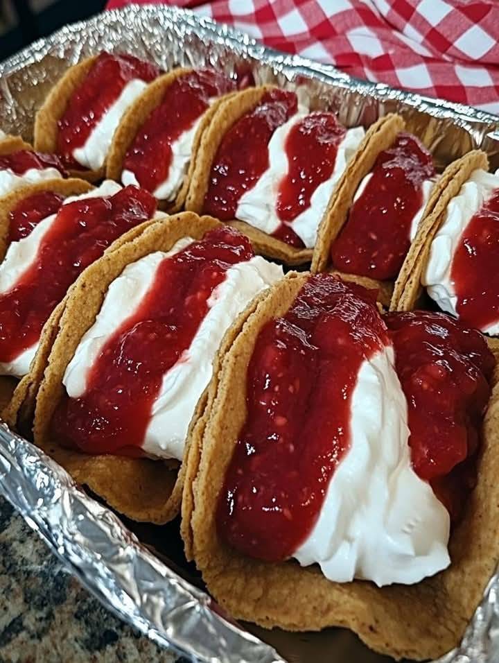 Mini Strawberry Cheesecake Tacos Recipe