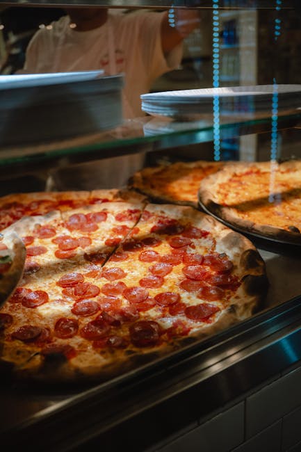 How to Make Chicago-Style Deep Dish Pizza