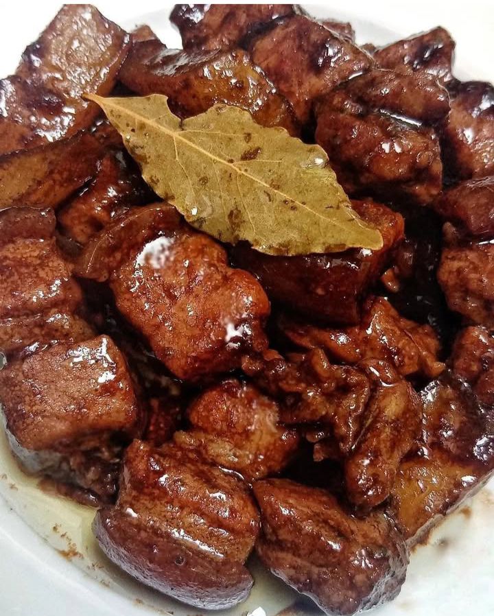 Ganitong Adobo para sa may toyo