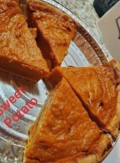 DOES ANYONE HERE ACTUALLY STILL EAT Sweet Potato Pie