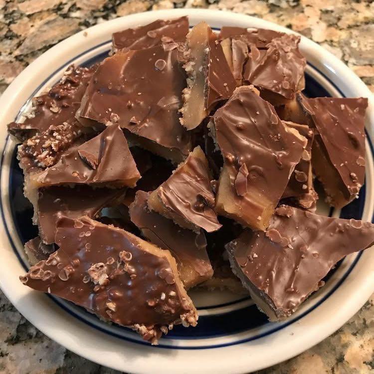 easy-chocolate-toffee-bark
