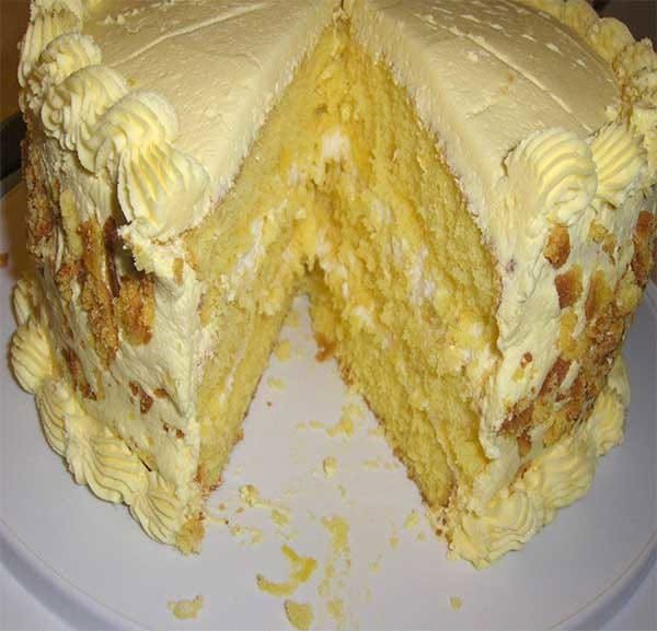 LEMON CAKE WITH LEMON FILLING AND LEMON BUTTER FROSTING